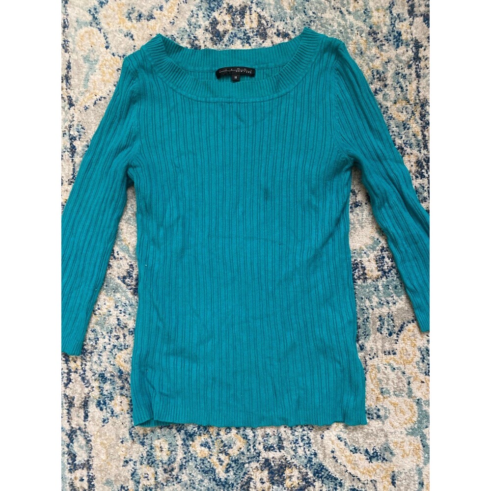 Women’s sweater